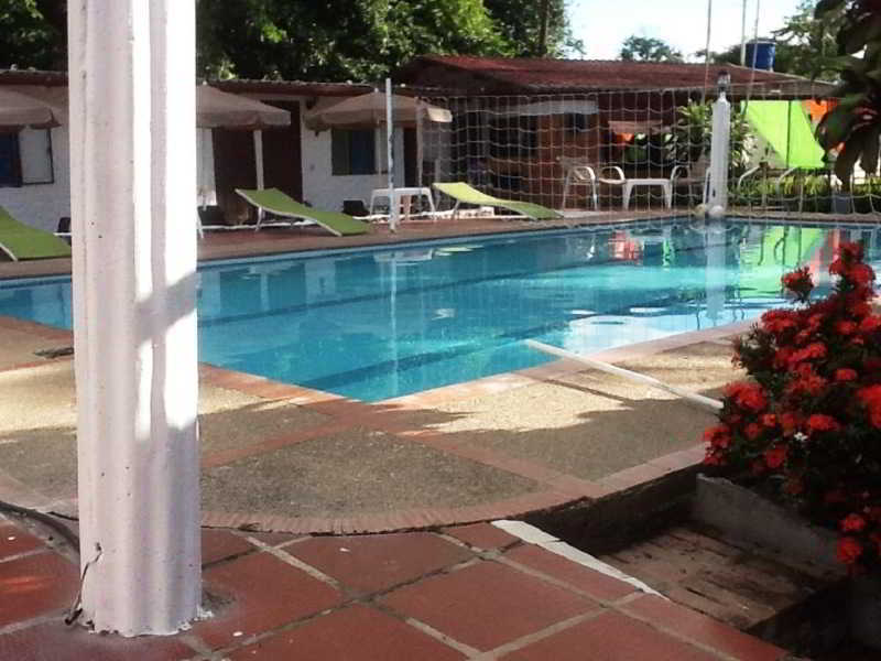Llano Dorado Hotel Campestre Granja Campo Alegre Extérieur photo