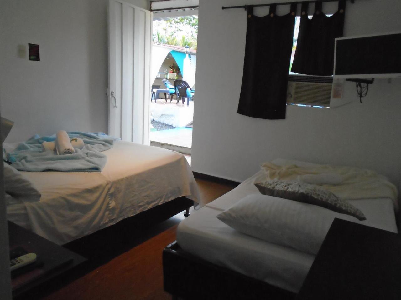 Llano Dorado Hotel Campestre Granja Campo Alegre Extérieur photo